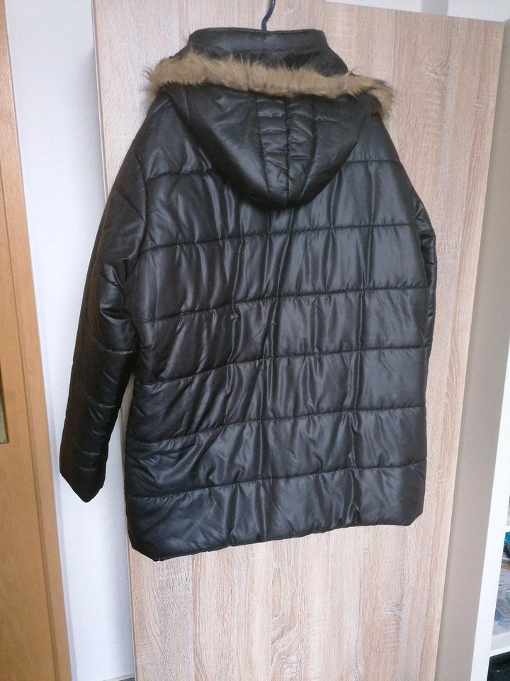 Winterjacke Wintermantel Damen Jacke Mantel Parka neu in Pölzig