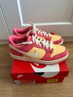 Nike Dunk Low gr. 36.5 coral pink orange sneakers Berlin - Lichterfelde Vorschau