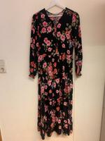 Stradivarius Maxikleid Blumenmuster Gr S Innenstadt - Köln Altstadt Vorschau
