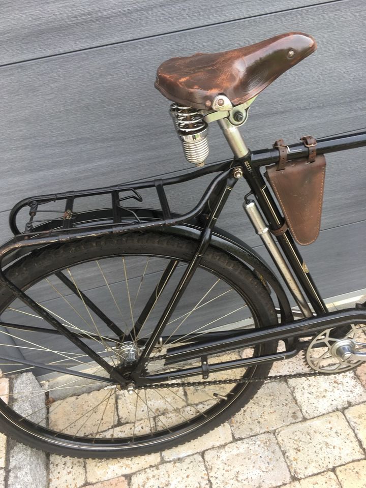 altes Fahrrad, Oldtimer, Wigro. an Liebhaber in Seth Holstein