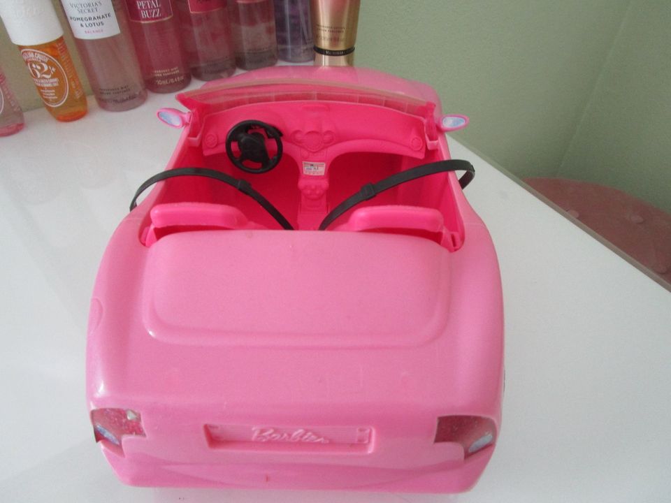 Mattel Barbie Auto Cabrio rosa in Sand a. Main