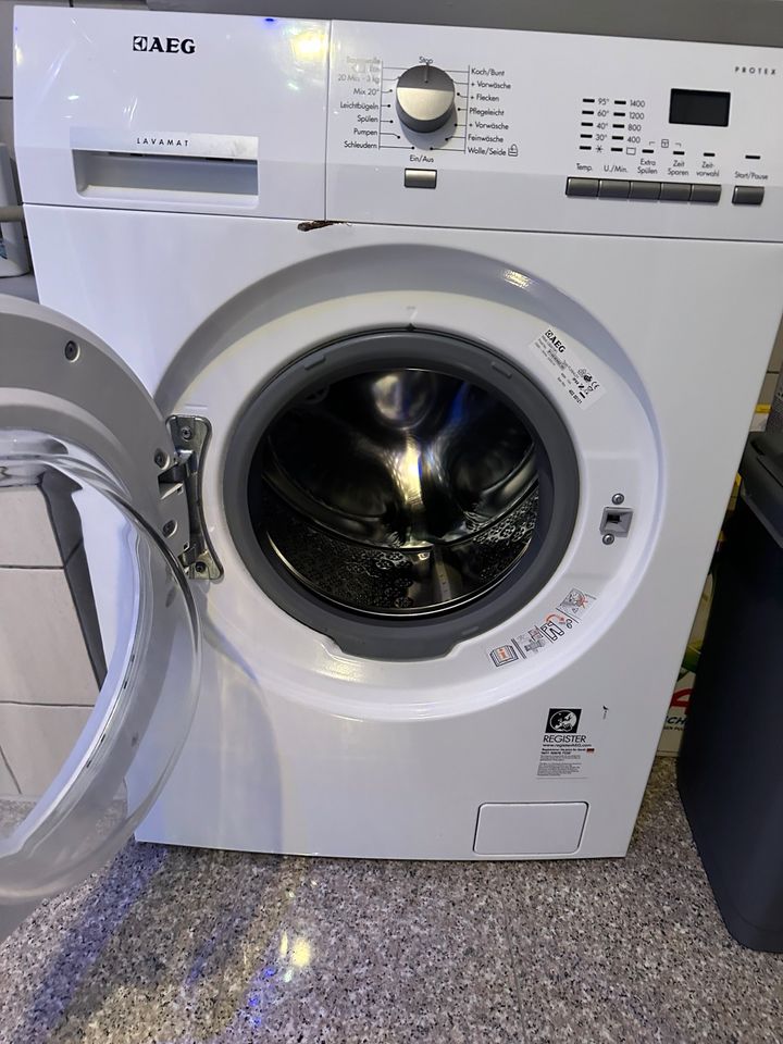 Waschmaschine AEG 7 Kg. Voll Funktionsfähig in Schalksmühle
