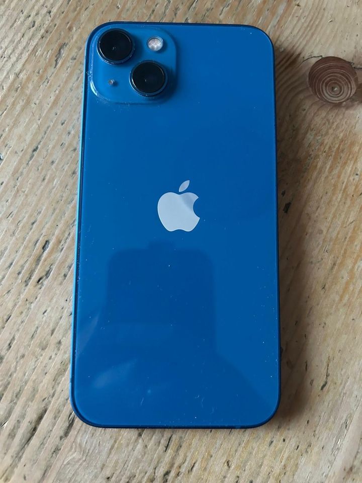 iPhone 13, blau - 128 GB in Limburg