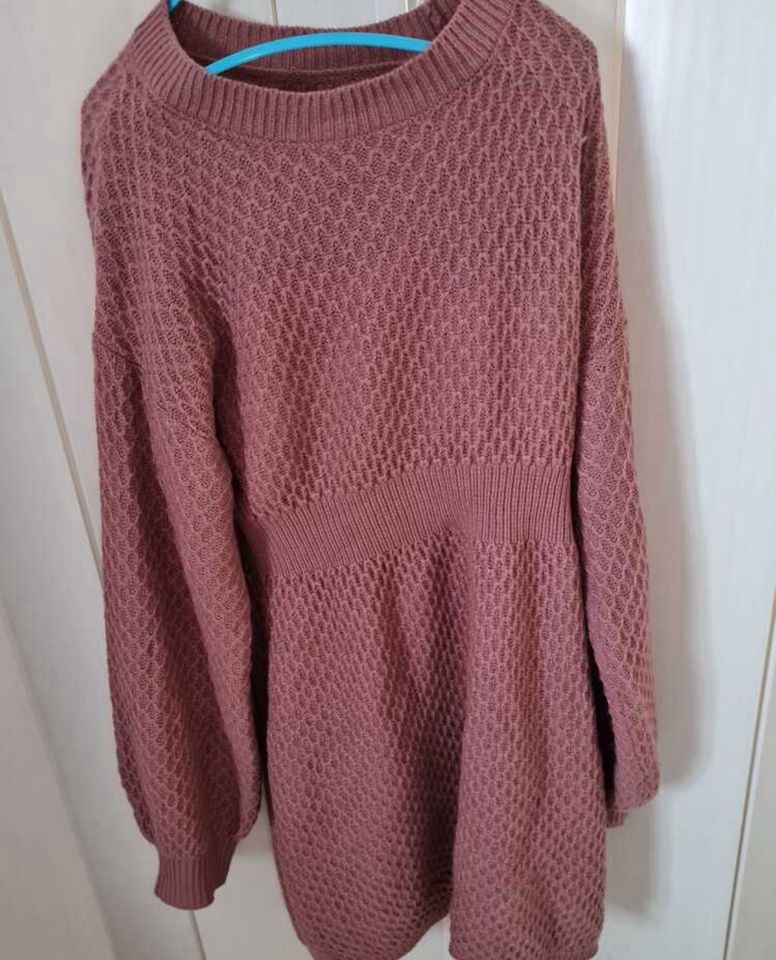 Neu Kleid Strick wolle Langarm rosa 36 s Strickkleid in Muggensturm