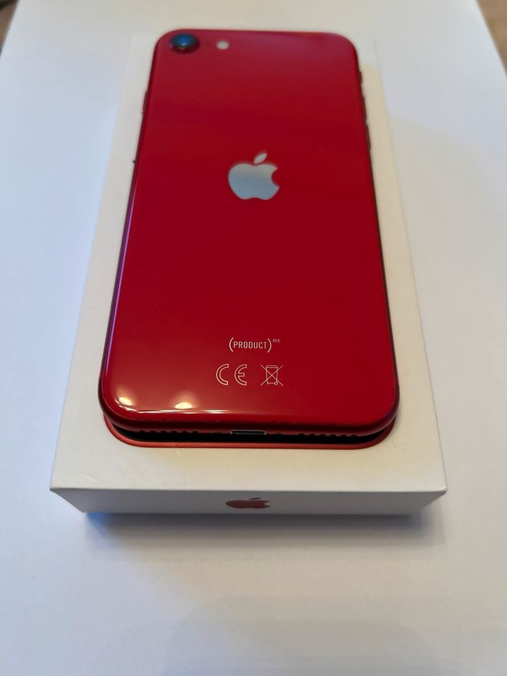 iPhone SE 128GB Red  Edition in Düsseldorf