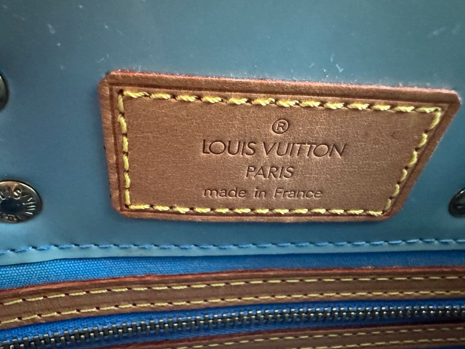 Louis Vuitton Vernis Reade pm hell blau Sky Top in Hamburg