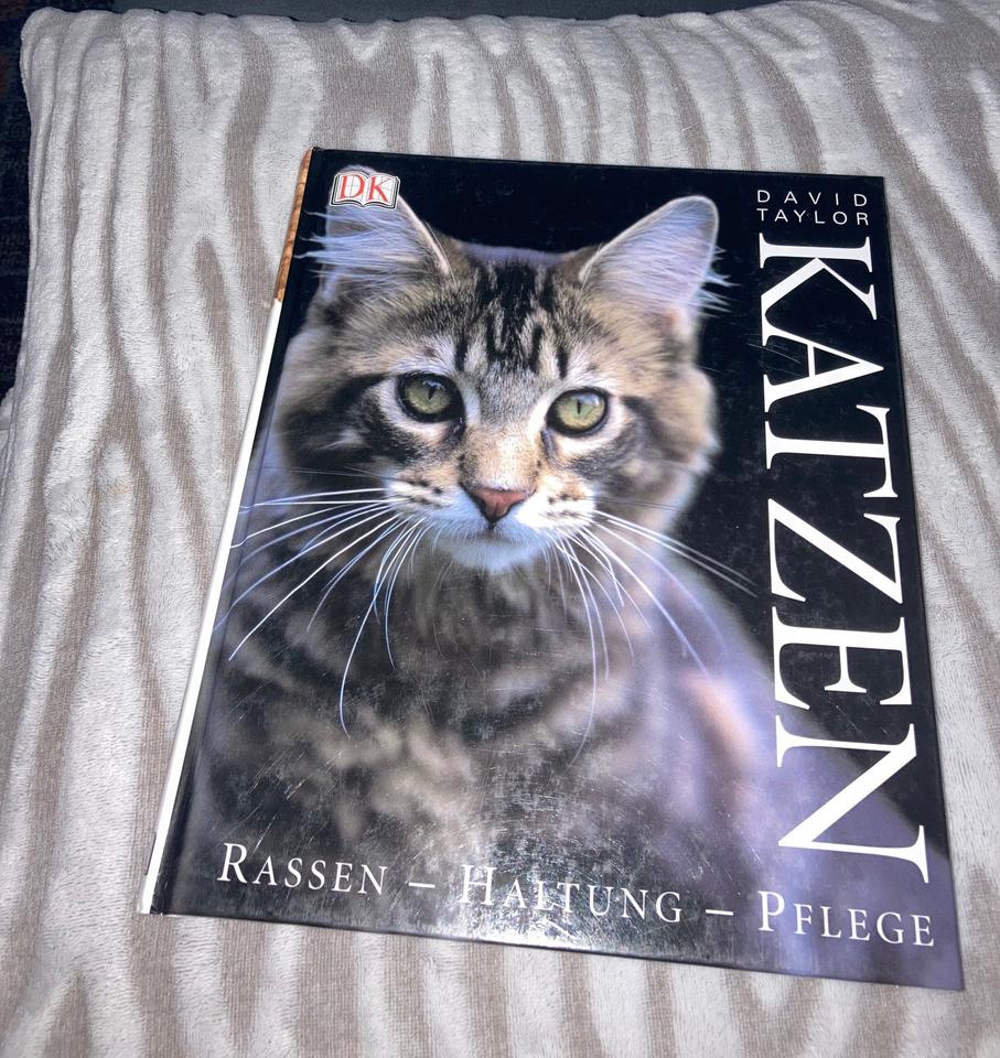 Verkaufe ein neues wunderschönes Katzenbuch über Rassen in Fehrbellin