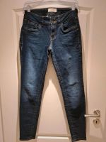 Jeanshose / Jeans / Hose / Röhrenjeans / Jona / W30 L32 Niedersachsen - Langwedel Vorschau