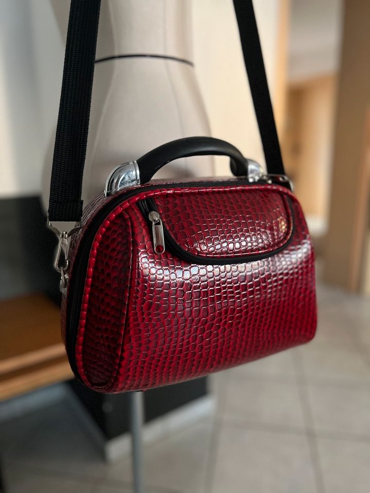 Tasche, Reisetasche, Make-up-Tasche in Emmendingen