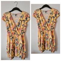 H&M Divided Blumen Kleid Sommerkleid Gr M 38 gelb grün rosa Baden-Württemberg - Oberkirch Vorschau