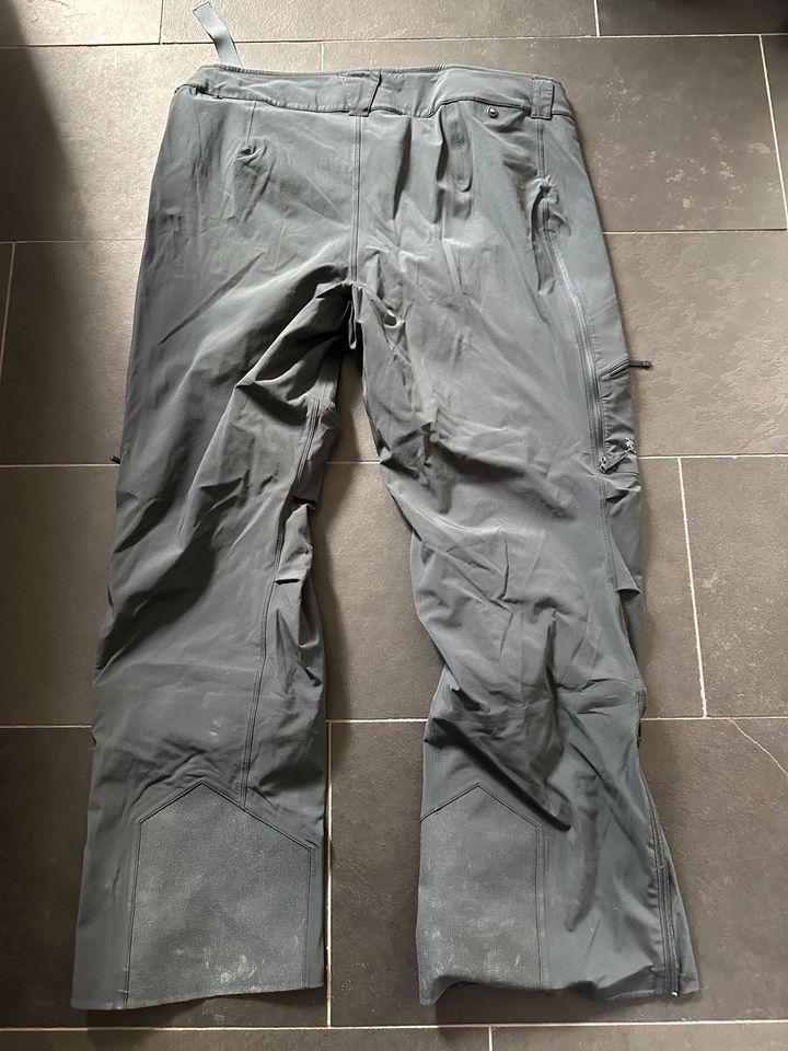 Arcteryx Rush Softshell Skihose XXL dunkelblau in Darmstadt