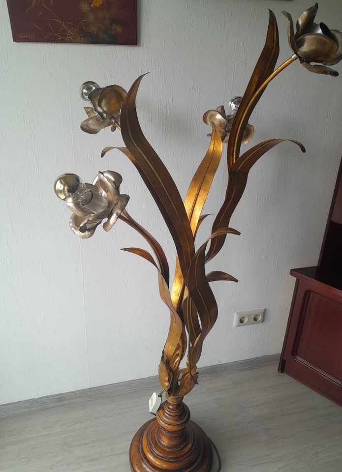 Antike Stehlampe Rosenbaum Gold in Köln
