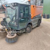 Kehrmaschine/Kehrbesen/ Saugbesen Schmidt Swingo 200+ Niedersachsen - Meinersen Vorschau