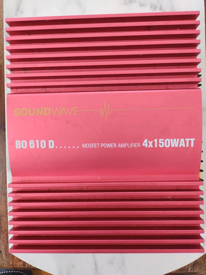 SOUNDWAVE BO 610 D Mosfet Power Amplifier  Verstärker 4X150 W in Fürth