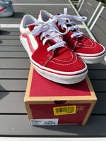 Vans Sk8 low rot 39 wie neu Bayern - Neufahrn Vorschau
