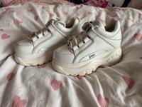Buffalo Leder Plateau sneaker turnschuhe echtleder passt 37/38 Nordrhein-Westfalen - Kempen Vorschau