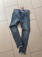 Vingino Jeans, grau, Größe 12/152, Skinny, Modell Apache, neu Bochum - Bochum-Ost Vorschau