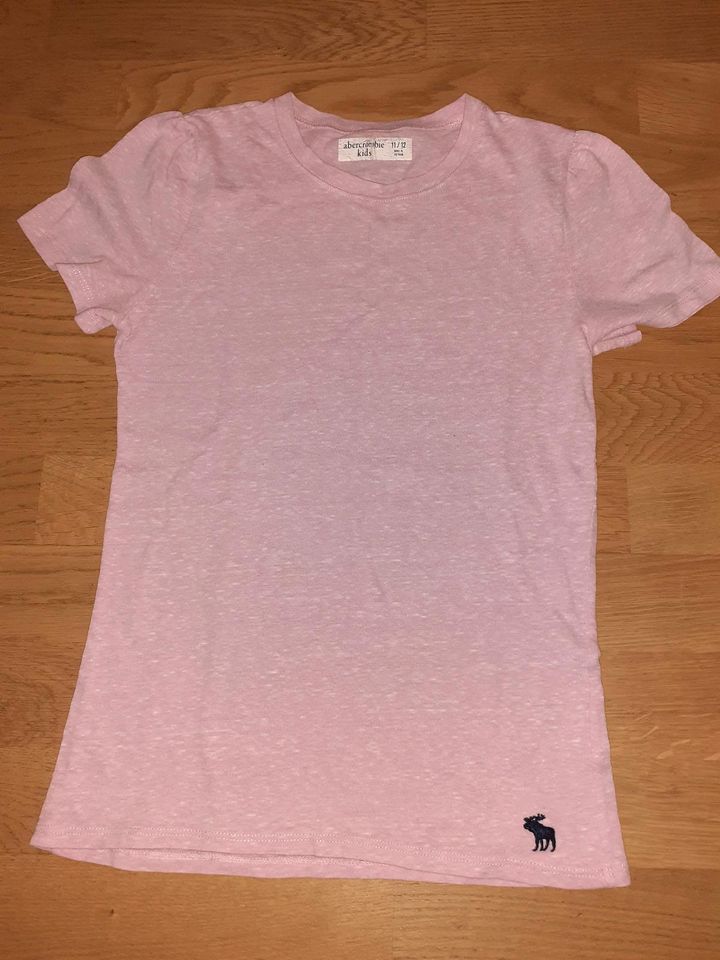 Tshirt Mädchen 146/152 Yigga*Abercrombie*YFK in Düsseldorf