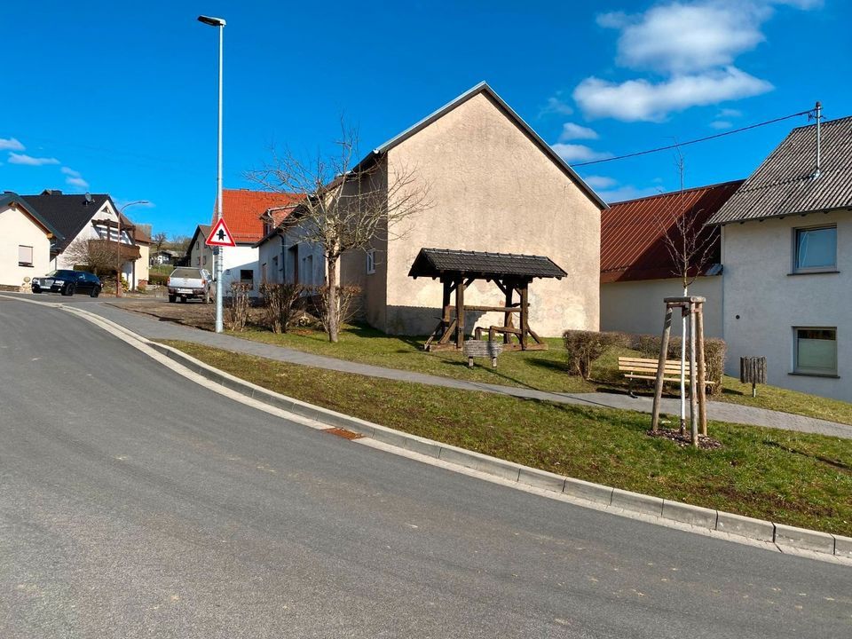 Bauernhaus mit Stall und Scheune Dreis-Brück -Vulkaneifel in Dreis-Brück