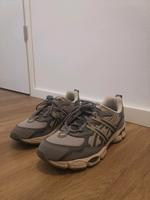 Asics Gel-nyc in Grey/Graphite-Grey, Größe 44,5 Berlin - Treptow Vorschau