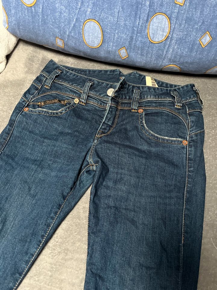 Herrlicher Damen Jeans 28/32 in Lippstadt