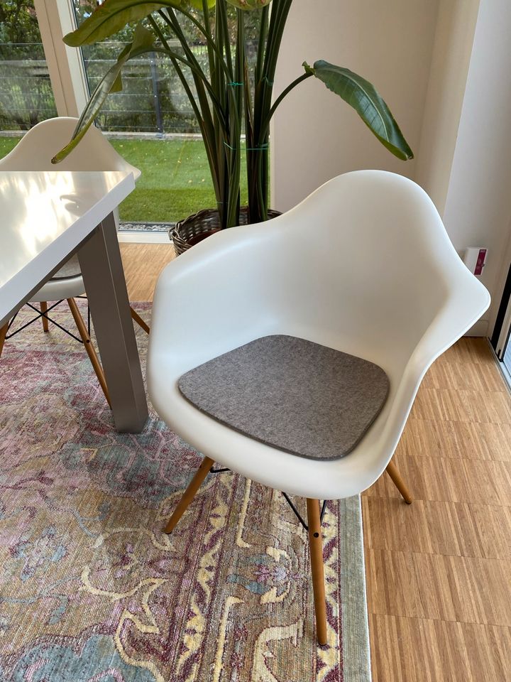 Vitra - Eames Plastic Armchair DAW in Lonsheim