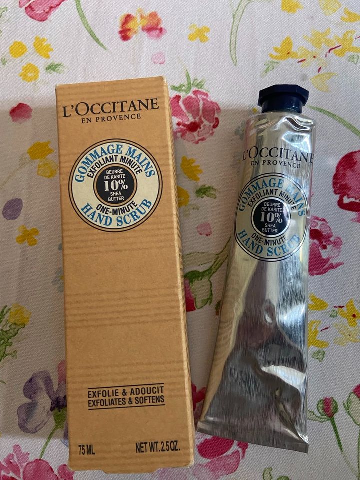 Loccitane 2 x Handcreme Shea Handpeeling Scrub NEU in Weilerswist