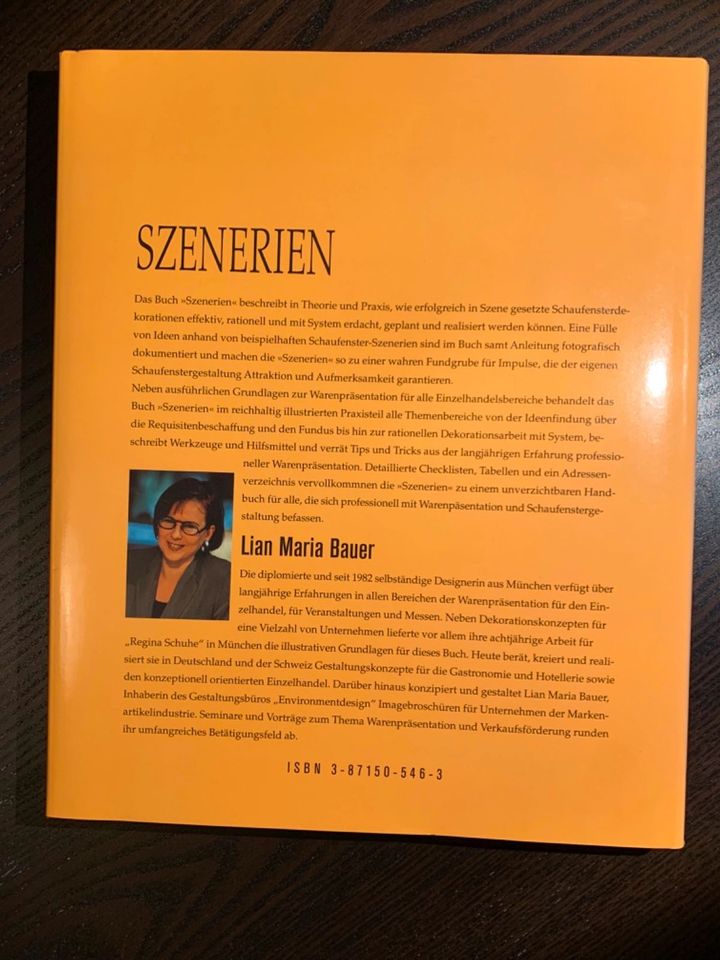 Lian Maria Bauer: Szenerien - Handbuch zur Warenpräsentation in Hamburg