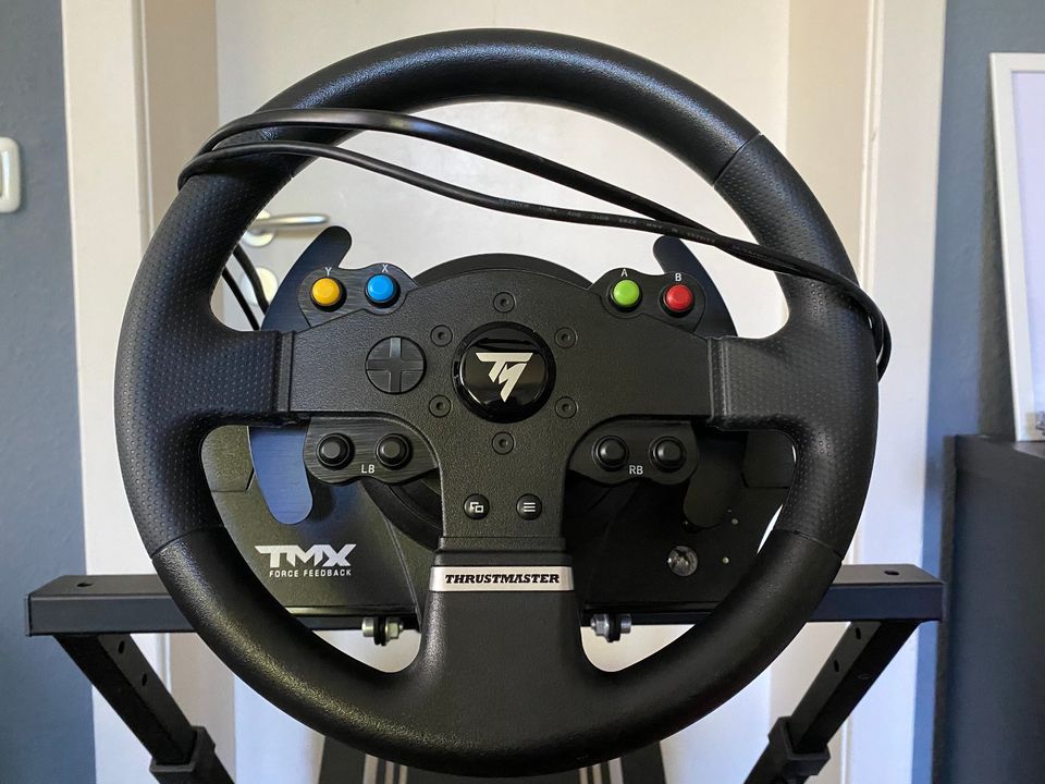 GT Omega APEX Wheel (Lenkrad-, Renn-) Stand + Thrustmaster TMX FF in Oldenburg