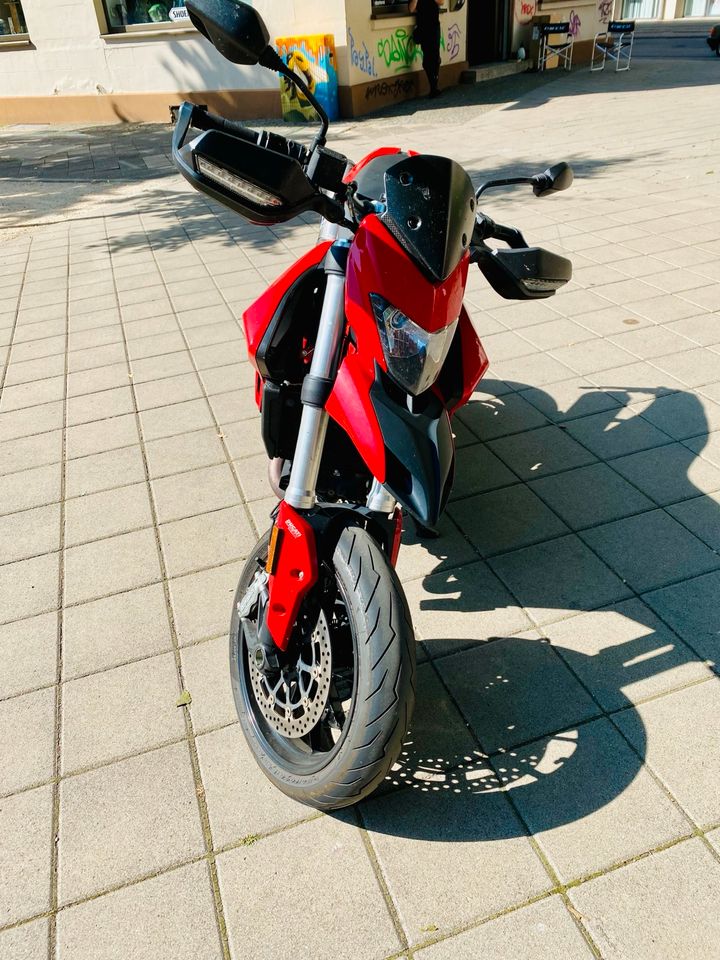 Ducati Hypermotard 939 in Frankfurt am Main