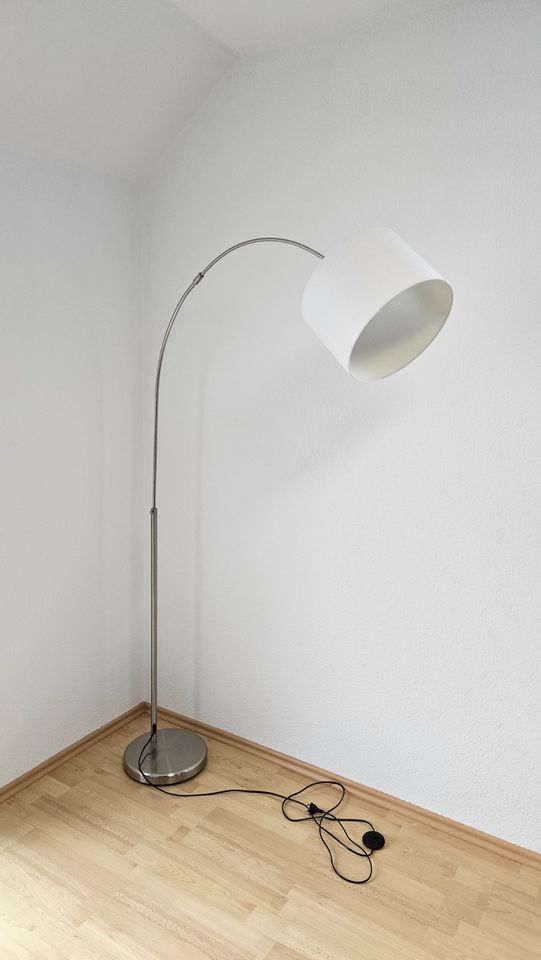 Stehlampe  beige in Georgsmarienhütte