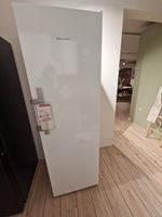 Miele Stand-Kühlschrank K 28202 D ws Hessen - Korbach Vorschau