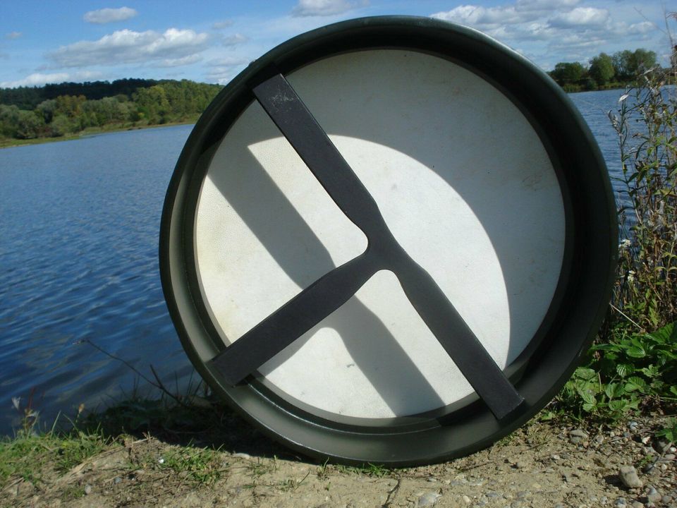 Bodhran Rahmentrommeln 35, 40, 45 cm z.T stimmbar+Tasche+Schlägel in Horgenzell