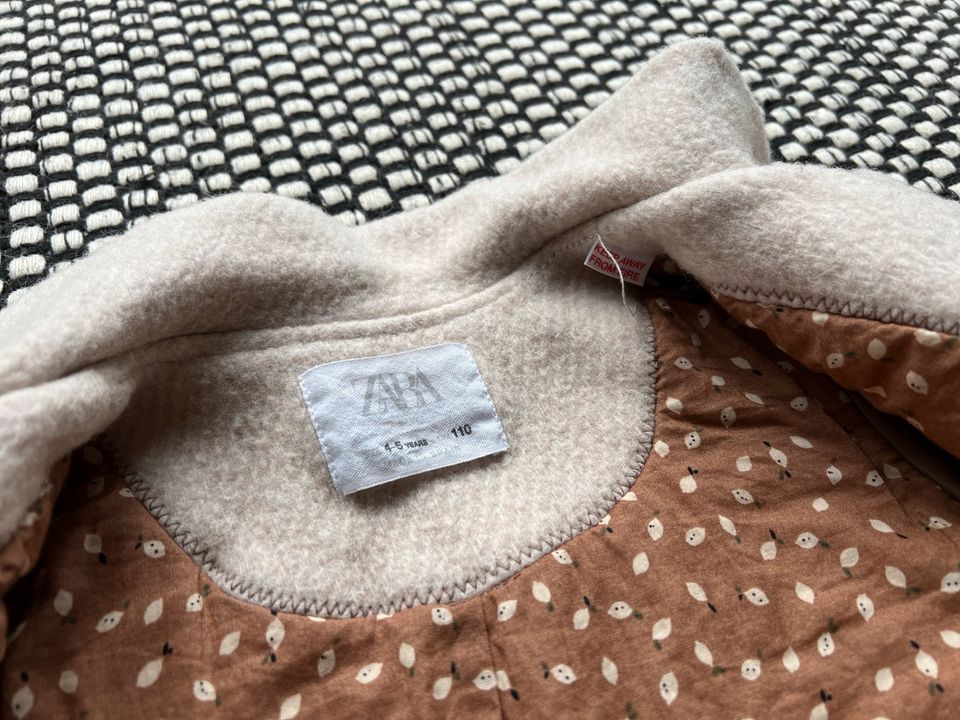 Zara Mantel Kids, beige, Gr.110, gebr. in Karlsruhe