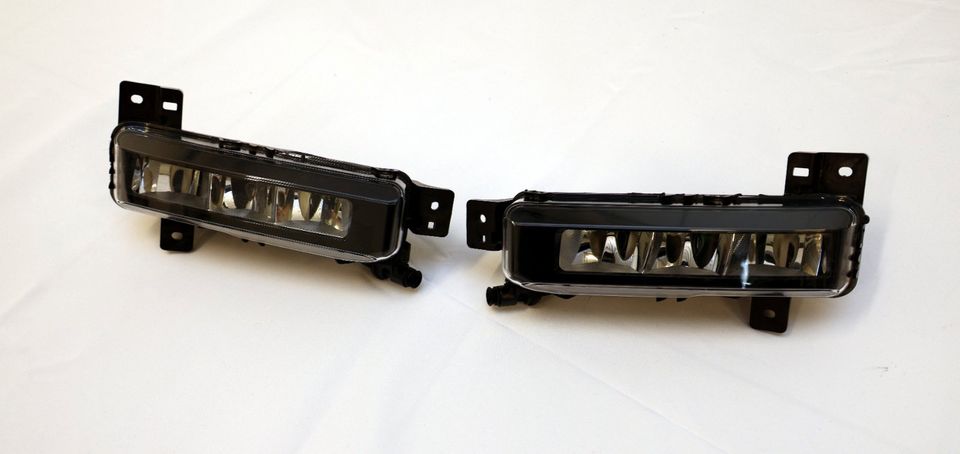 LED Nebelscheinwerfer BMW G20/21 - 7433787 Links in Dresden