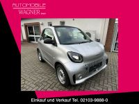 Smart ForTwo fortwo coupe electric drive / EQ AUT,SHZG Nordrhein-Westfalen - Hilden Vorschau