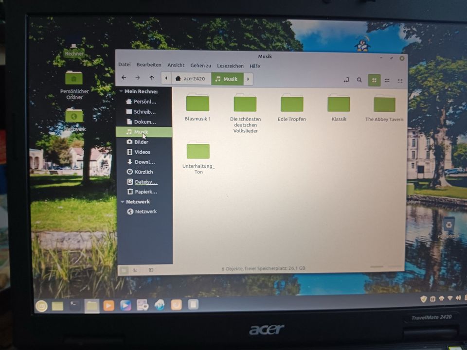 Notebook mit Linux ganz günstig abzugeben! in Ludwigslust