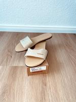 Havaianas Sandale Slipper Slides gold creme 40/41 Niedersachsen - Hameln Vorschau