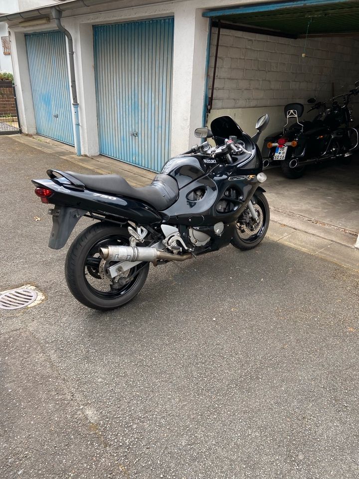 Motorrad GSX750F in Oberhausen