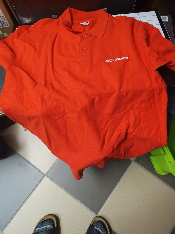 Polo Shirt, Rot Fruit of the Loom, Premium, je Stück 8,--, Gr. S in Neufahrn