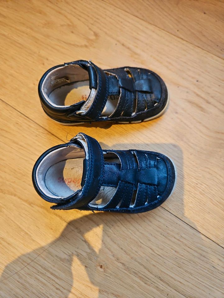 Sandalen Superfit Gr. 19 in Oldenburg