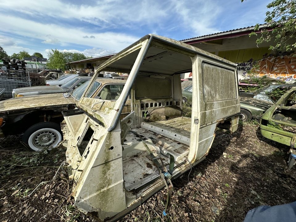 Mercedes W460 Karosse / Haus G-Klasse in Syke