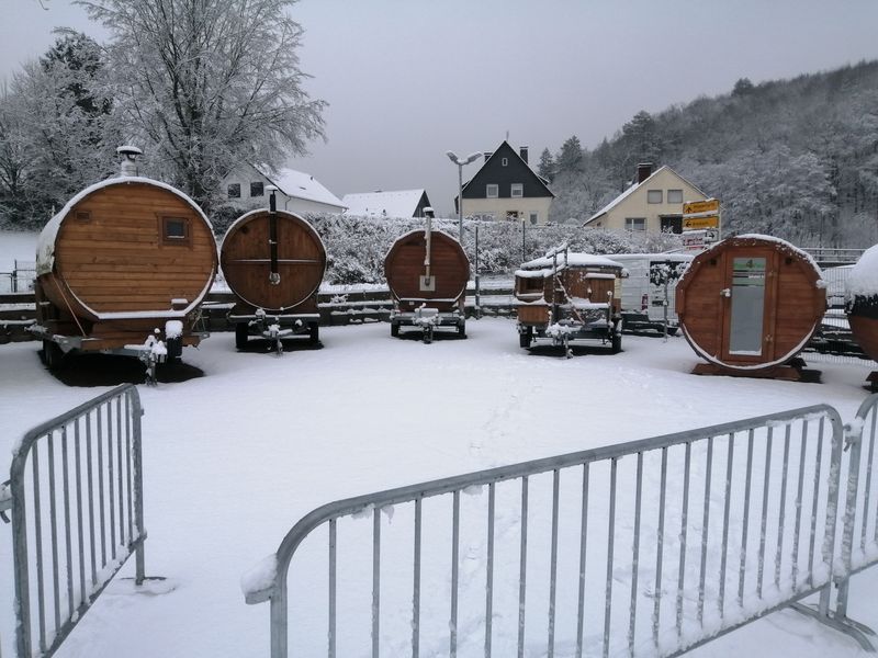 Mobile Sauna Fasssauna mit HotTub S 3./ Jacuzzi Sauna Mieten in Kürten