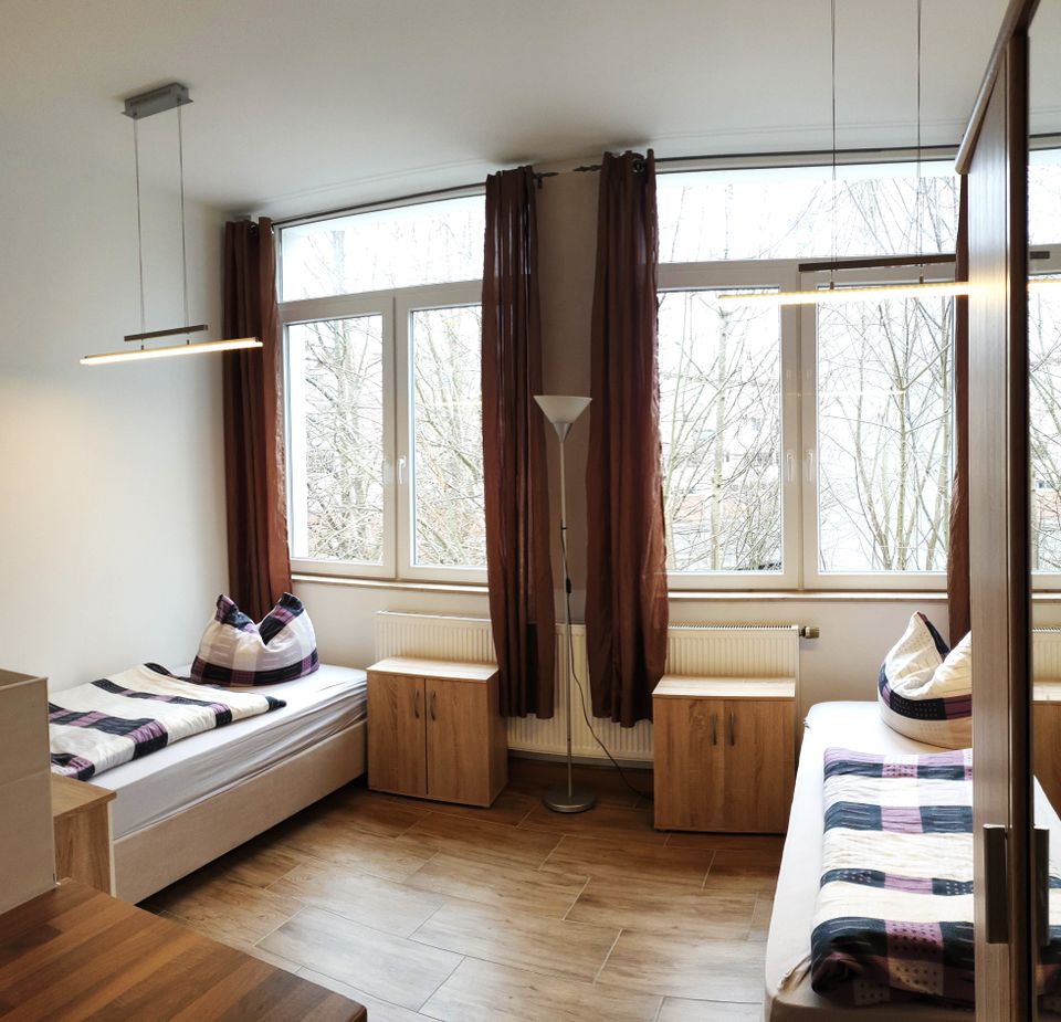 Neue schöne Appartements in Gotha auch langfristig zu vermieten ☎ 01788577605 in Gotha