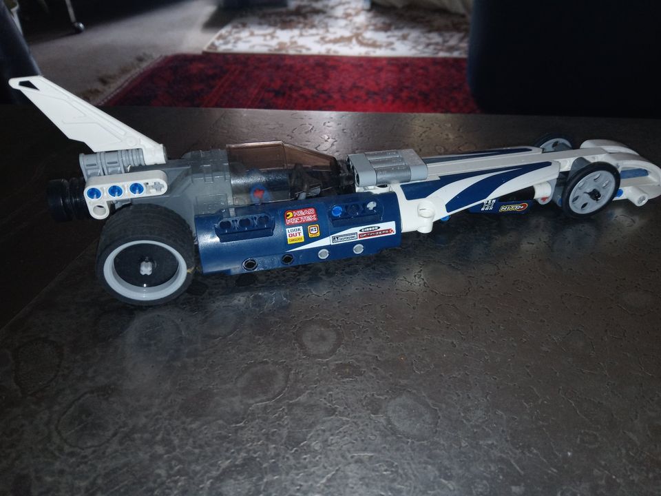 LEGO TECHNIC: Action Raketenauto (42033) in Erlangen