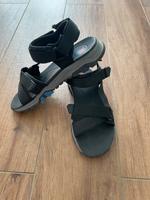 Trekkingsandalen schwarz Gr 43 Nordrhein-Westfalen - Merzenich Vorschau