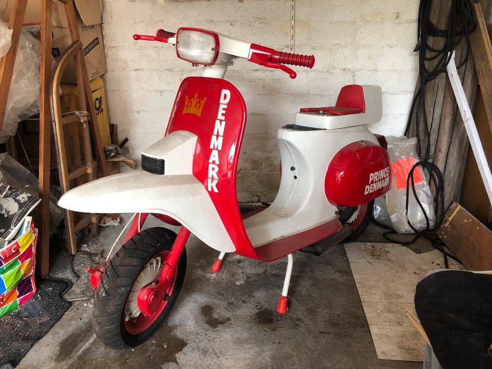 Vespa Smallframe Custom Scooter Basis V50N Lambretta Hybrid in Köln