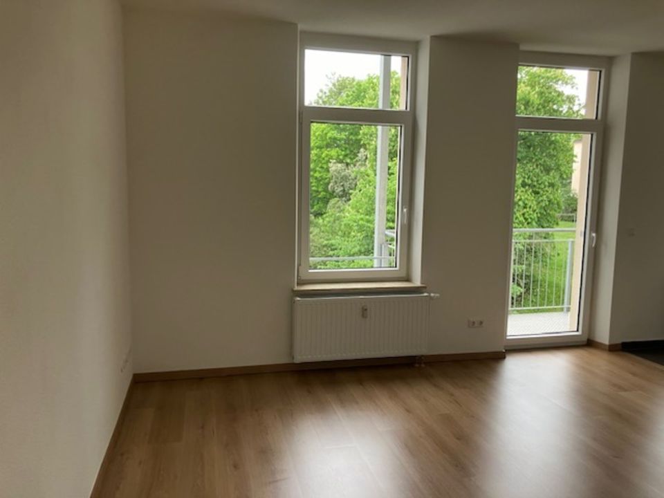 Plauen-Zentrum - moderne 3 Zimmerwohnung mit Einbauküche & Balkon! in Plauen