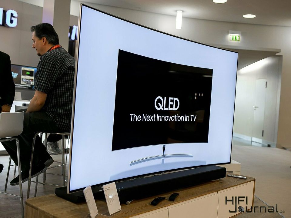 Samsung TV 75 Zoll Qled 4K 75Q8C curved silber dünn -Sonderpreis⭐ in  Hannover - Nord | Fernseher gebraucht kaufen | eBay Kleinanzeigen ist jetzt  Kleinanzeigen