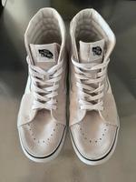 Vans Sk8-Hi in Weiß – Neuwertig, nur 1x getragen Nordrhein-Westfalen - Kerpen Vorschau